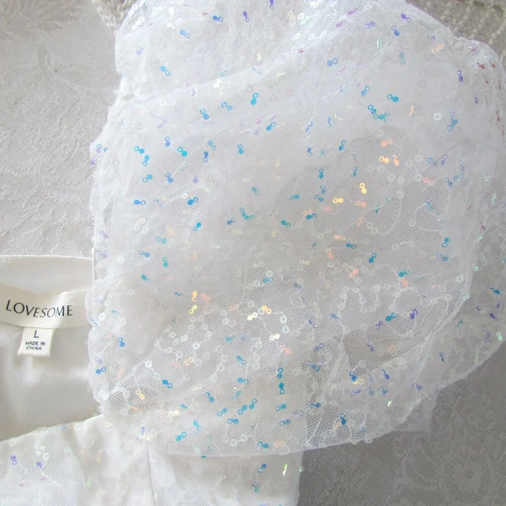 GIRL'S BRIDE DRESS-UP PLAY ACCESSORIES; DRESS, VEILS, GLOVES, RING, TUTU, BAG ++